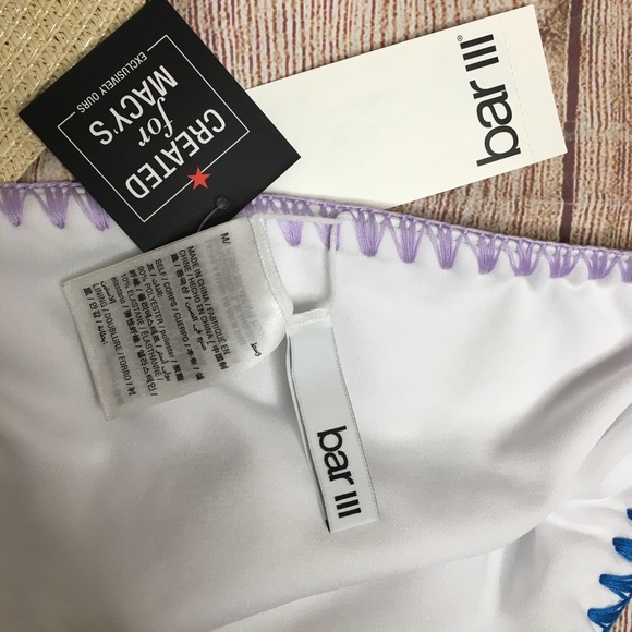 Bar lll White Stitched Bikini Swim Bottoms Size Medium - Picture 7 of 8